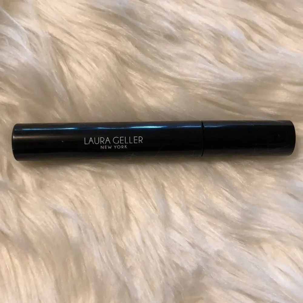 Laura Geller LashBOSS Bold Mascara in Black New in Box